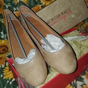 🥿NIB~American Rag Celia ballet flats